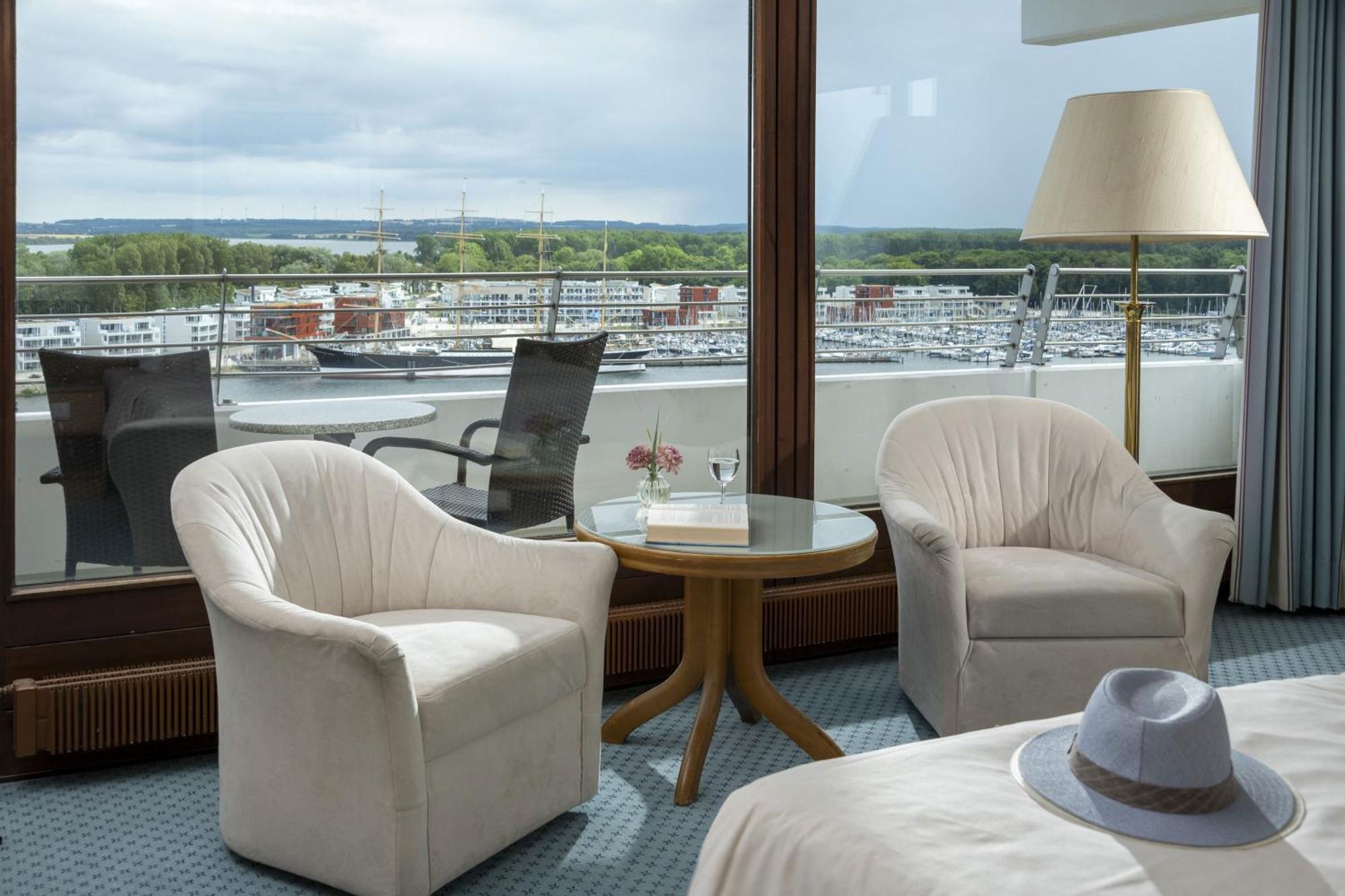 Hotel Maritim Strandhotel Travemuende 4*